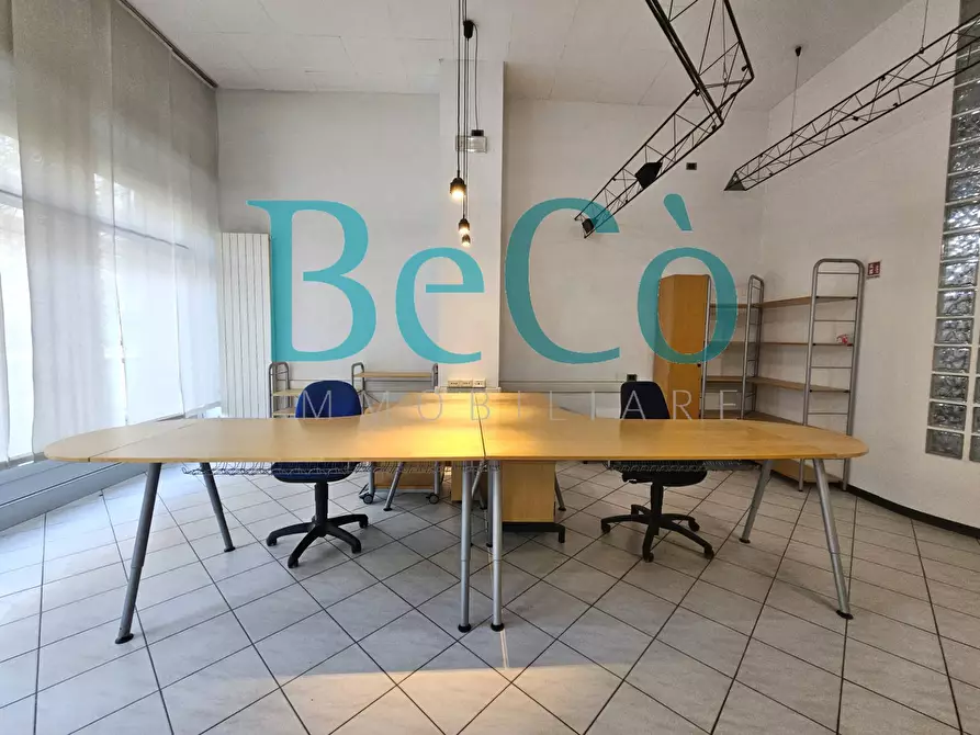 Immagine 3 di Ufficio in affitto  in via jannozzi 42 a San Donato Milanese