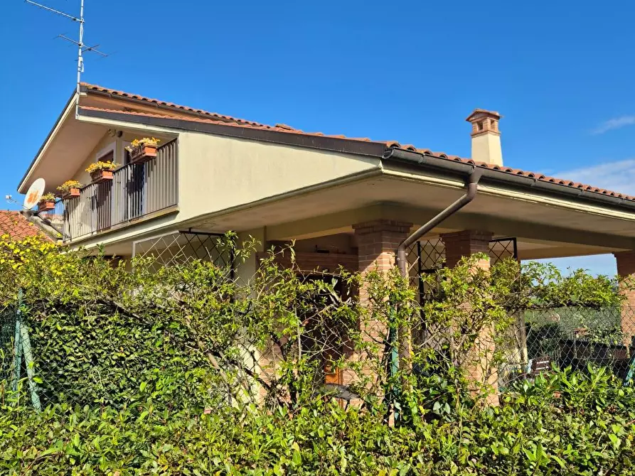 Immagine 9 di Appartamento in affitto  in Strada dei Cavalli 38 a Fara In Sabina