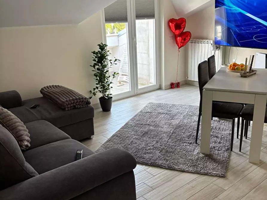 Immagine 1 di Appartamento in affitto  in Via XXIV Maggio 55 a Fara In Sabina