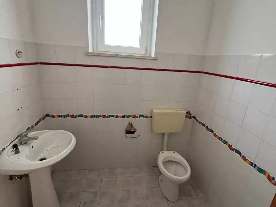 Immagine 8 di Agriturismo in vendita  in Via Furio Camillo 39 a Fara In Sabina