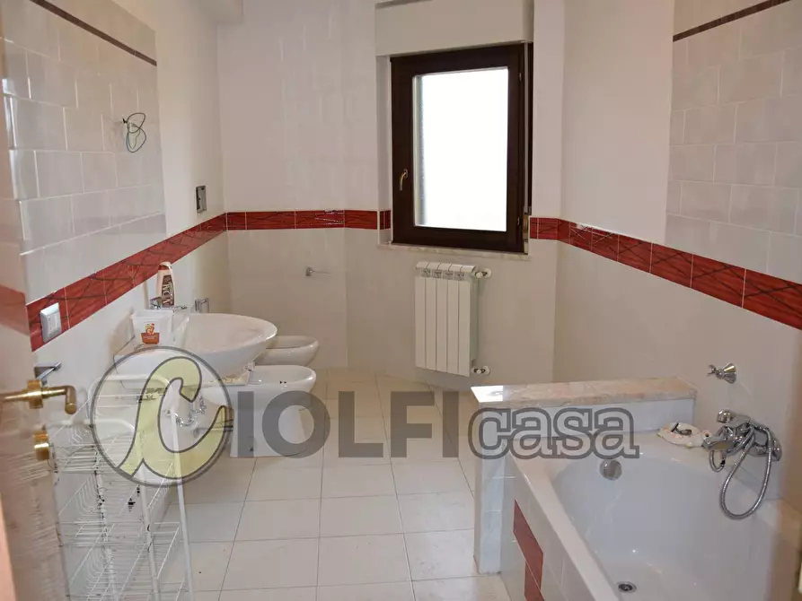 Immagine 6 di Appartamento in affitto  5 a Cassino