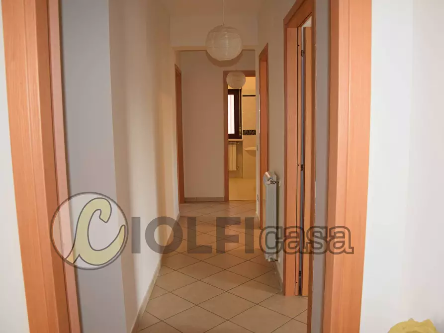 Immagine 10 di Appartamento in affitto  5 a Cassino