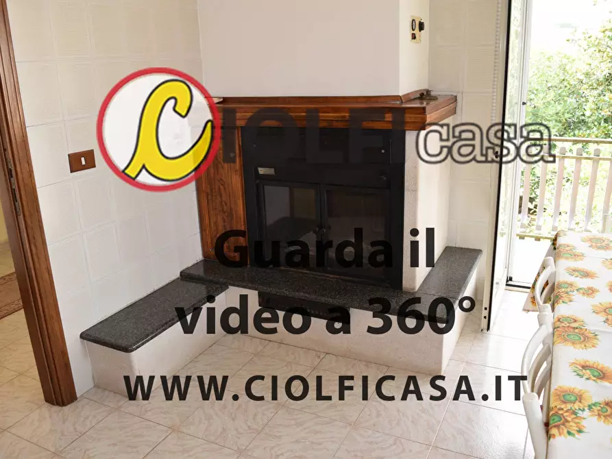 Immagine 8 di Appartamento in affitto  a Cervaro