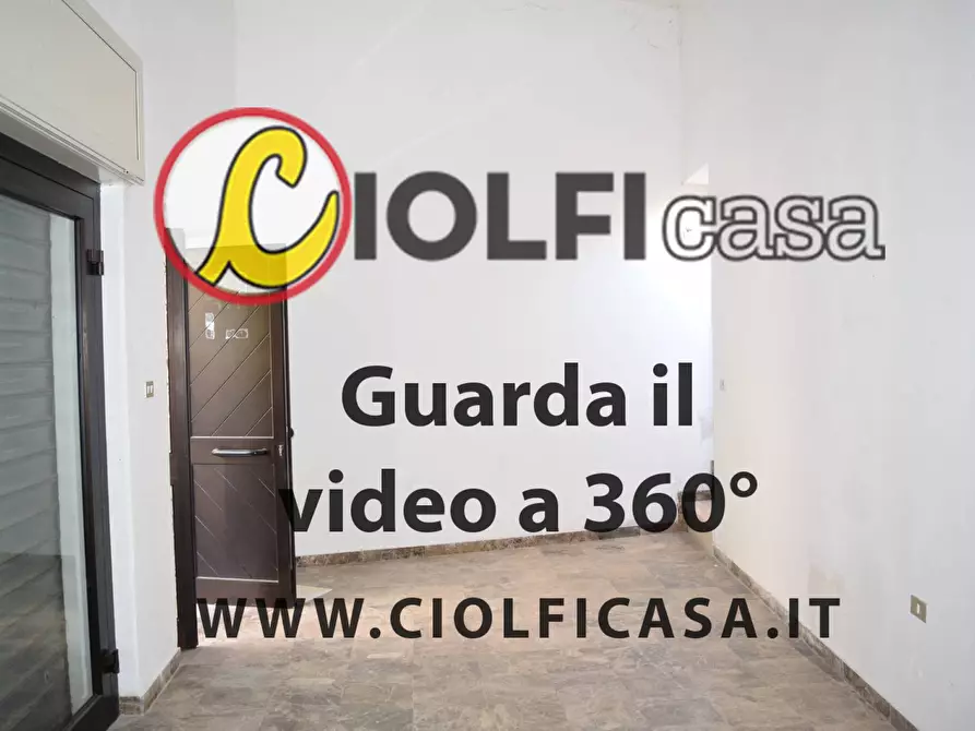 Immagine 1 di Locale commerciale in affitto  a Sant'apollinare
