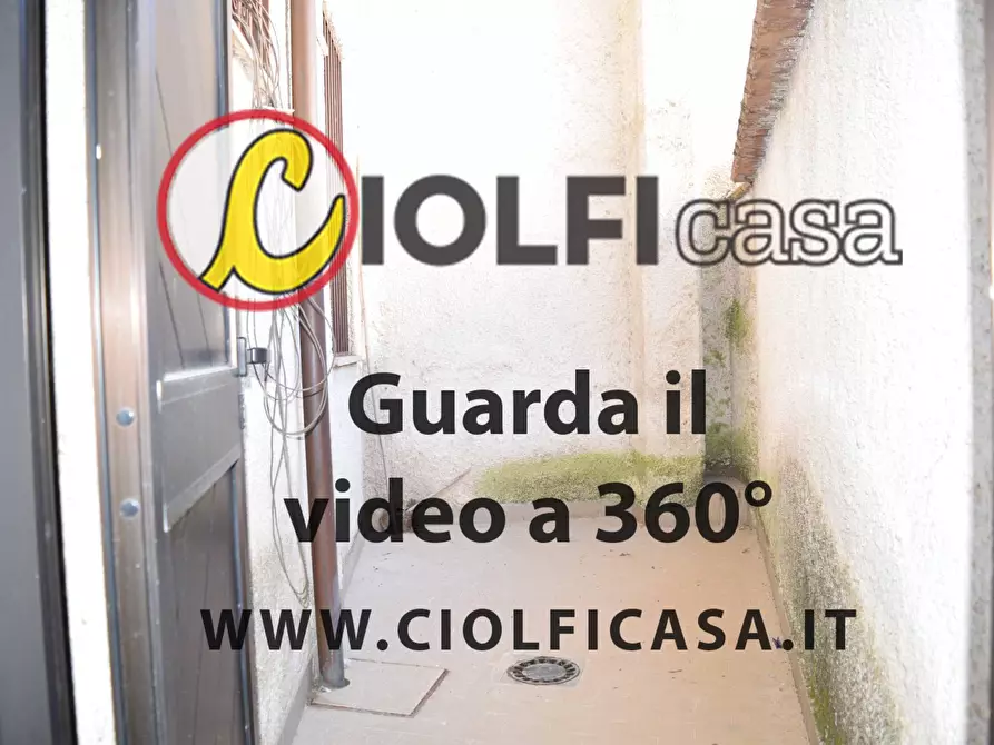 Immagine 4 di Locale commerciale in affitto  a Sant'apollinare
