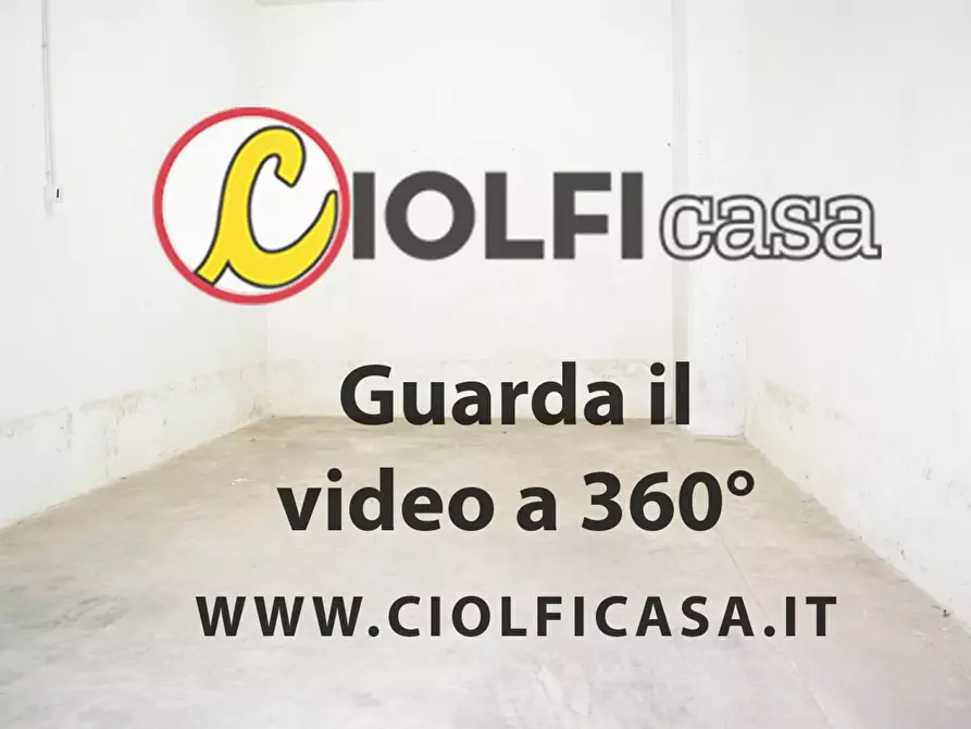 Immagine 4 di Box auto in vendita  snc a Cassino