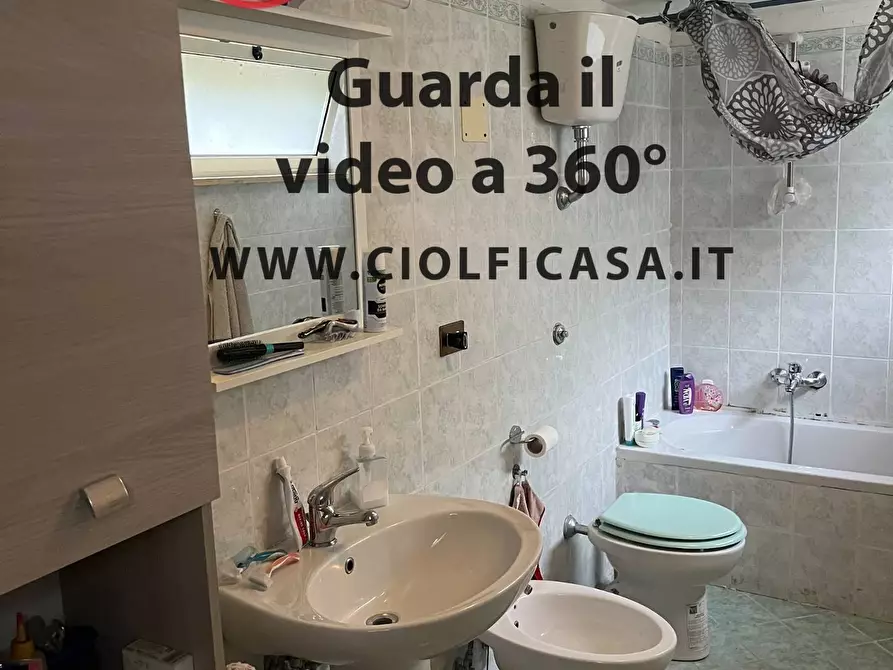 Immagine 26 di Villa in vendita  a Cassino