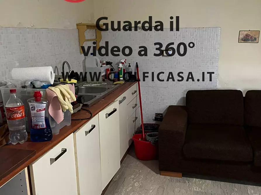 Immagine 28 di Villa in vendita  a Cassino