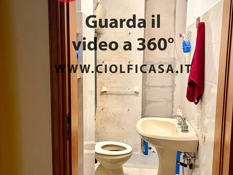 Immagine 41 di Villa in vendita  a Cassino