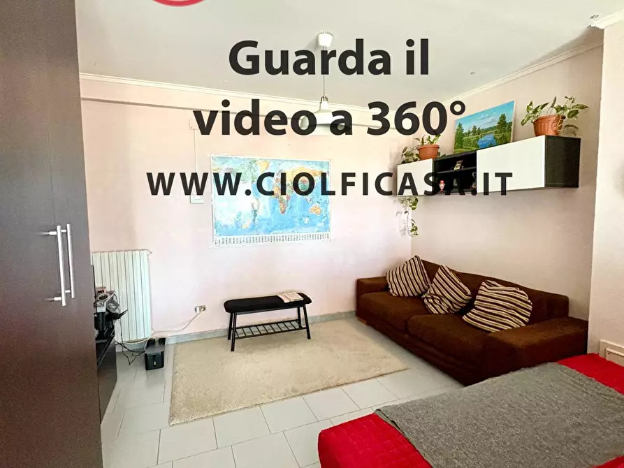 Immagine 46 di Villa in vendita  a Cassino