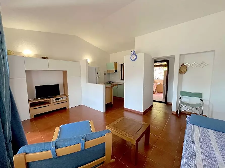 Immagine 10 di Villetta a schiera in vendita  a Trinità D'agultu E Vignola