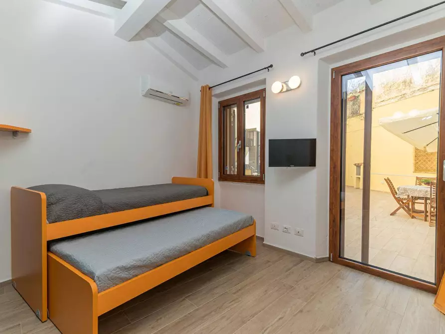 Immagine 10 di Appartamento in vendita  in Via Fanti snc a La Maddalena