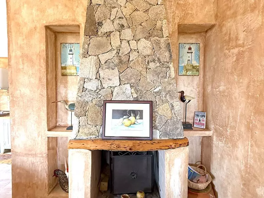 Immagine 31 di Villa in vendita  a Trinità D'agultu E Vignola