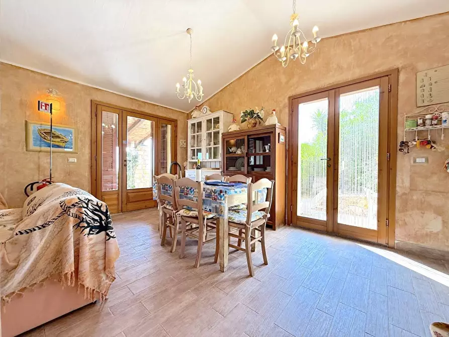 Immagine 35 di Villa in vendita  a Trinità D'agultu E Vignola