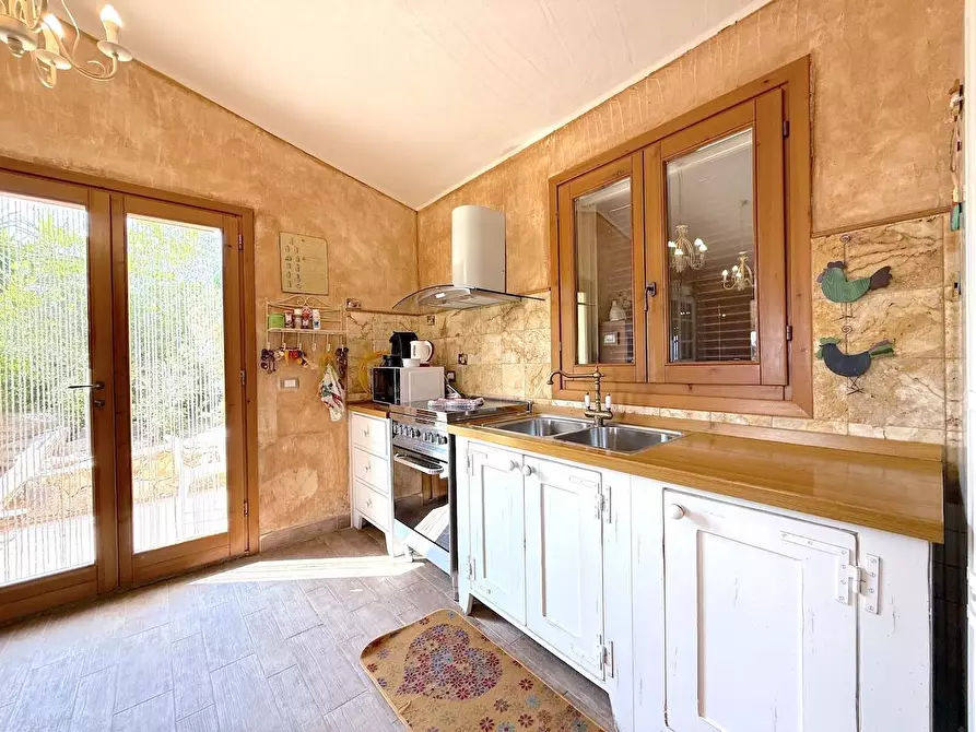 Immagine 36 di Villa in vendita  a Trinità D'agultu E Vignola