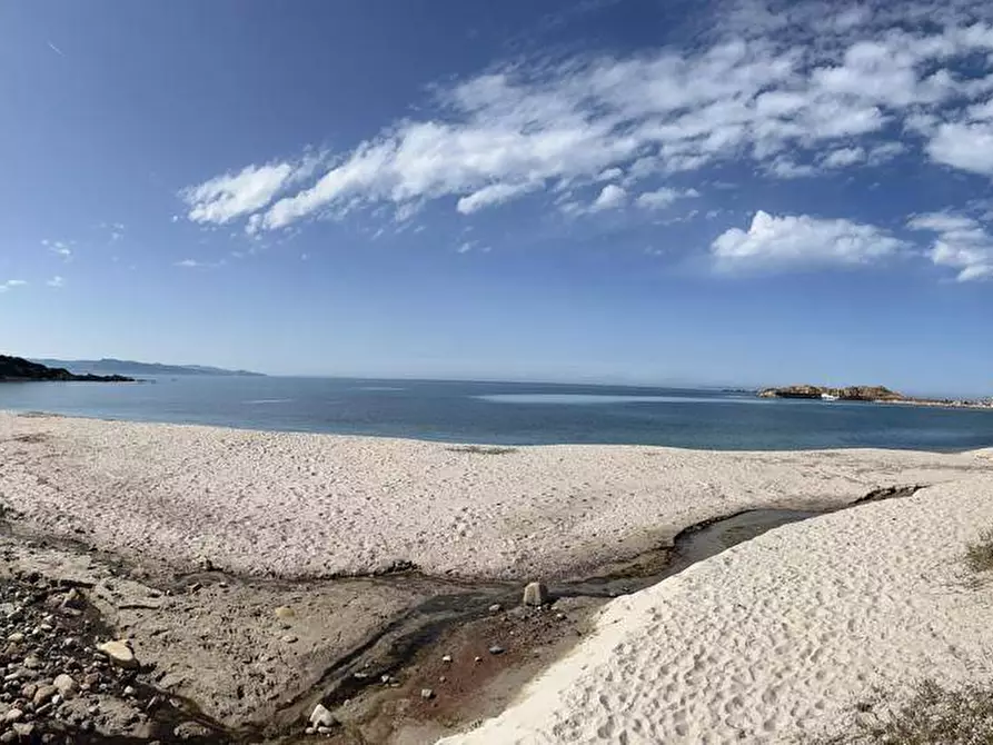 Immagine 25 di Villa in vendita  in Isola Rossa a Trinità D'agultu E Vignola