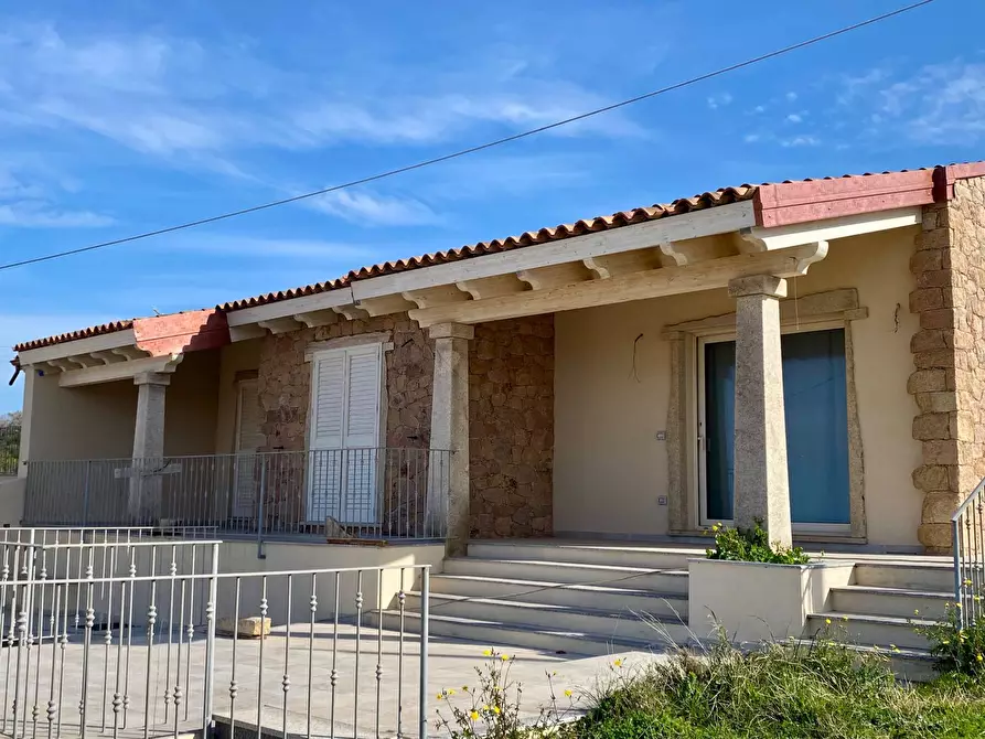 Immagine 7 di Villa in vendita  in Isola Rossa a Trinità D'agultu E Vignola