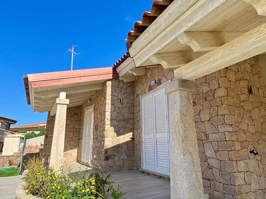Immagine 8 di Villa in vendita  in Isola Rossa a Trinità D'agultu E Vignola