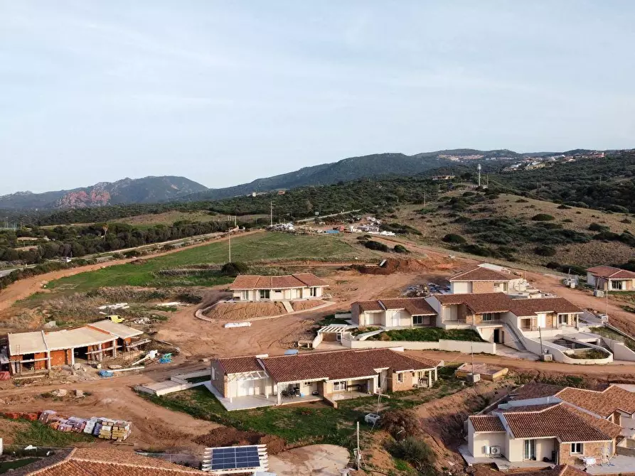 Immagine 13 di Villetta a schiera in vendita  in Isola Rossa a Trinità D'agultu E Vignola