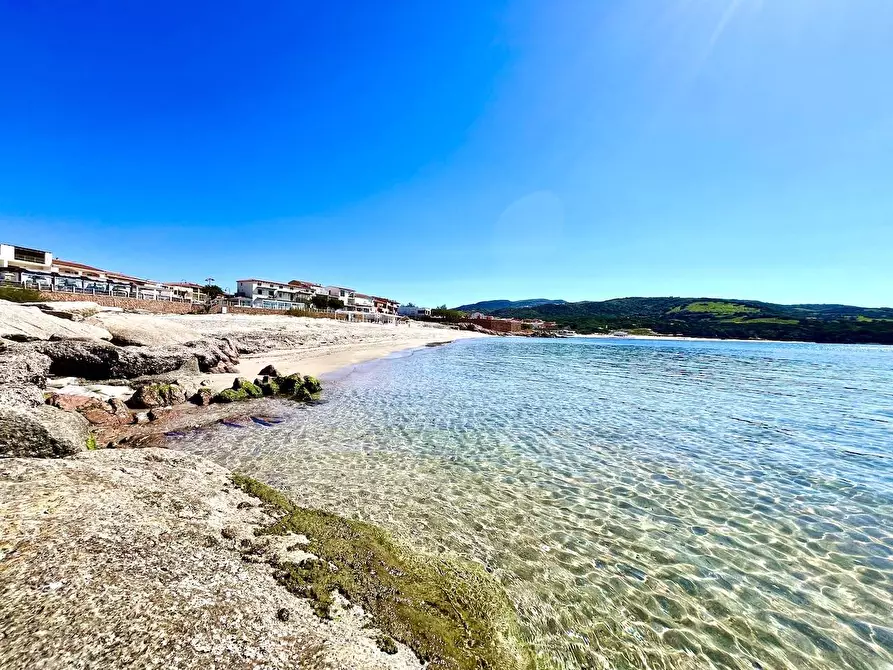 Immagine 29 di Villetta a schiera in vendita  in Isola Rossa a Trinità D'agultu E Vignola