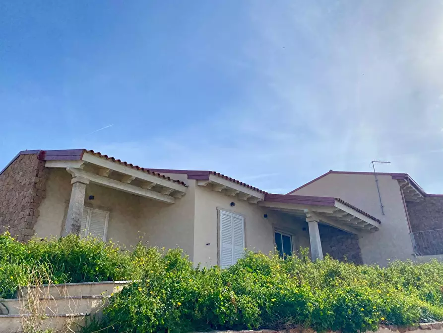 Immagine 9 di Villetta a schiera in vendita  in isola rossa a Trinità D'agultu E Vignola