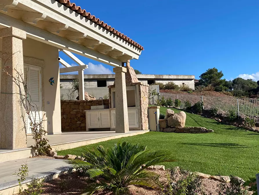 Immagine 5 di Villa in vendita  in Isola Rossa a Trinità D'agultu E Vignola