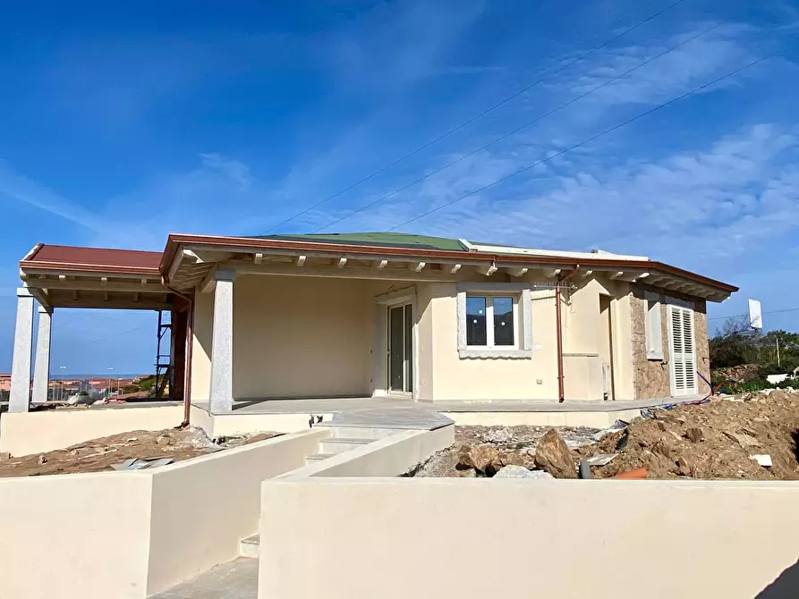 Immagine 6 di Villa in vendita  in Isola Rossa a Trinità D'agultu E Vignola