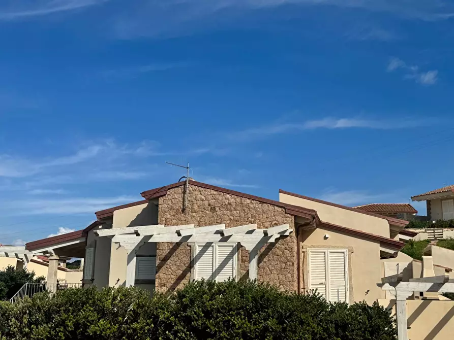 Immagine 7 di Villa in vendita  a Trinità D'agultu E Vignola