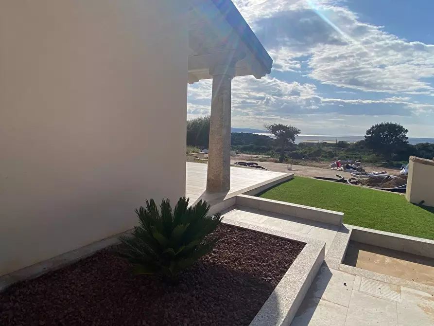 Immagine 11 di Villetta a schiera in vendita  a Trinità D'agultu E Vignola