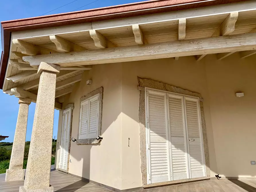 Immagine 3 di Villetta a schiera in vendita  in Isola Rossa a Trinità D'agultu E Vignola