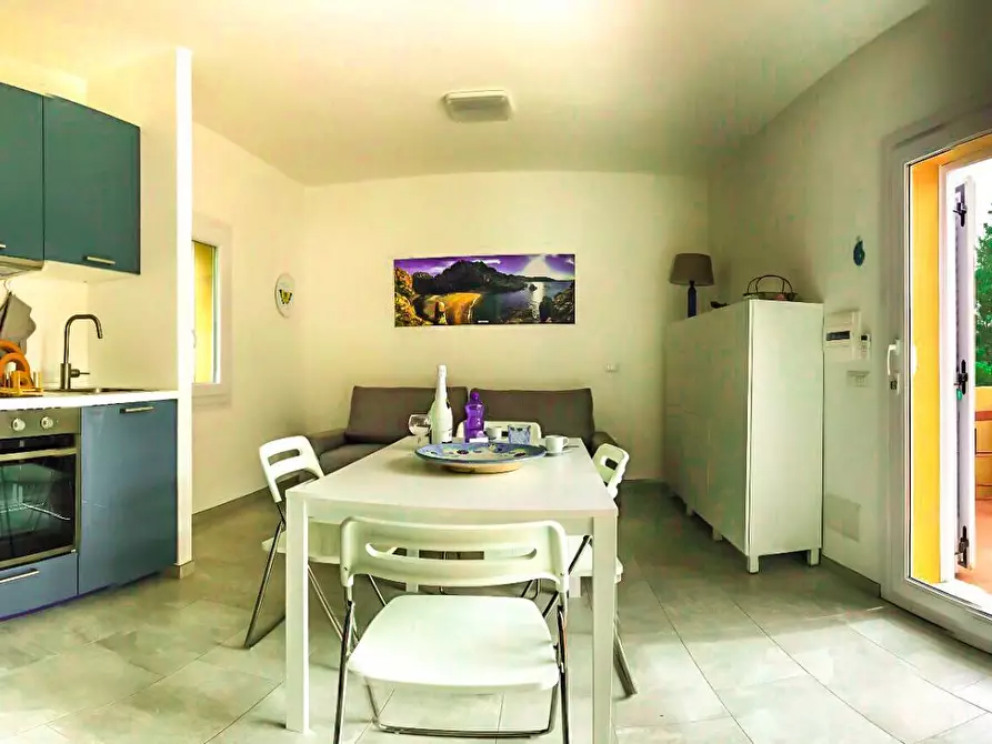 Immagine 6 di Appartamento in vendita  a Trinità D'agultu E Vignola