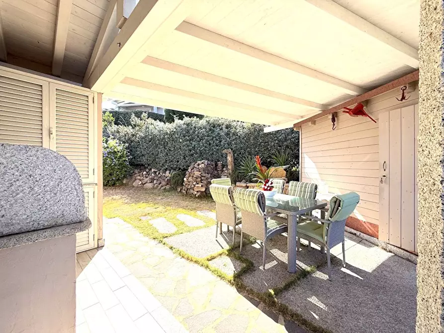 Immagine 2 di Villa in vendita  in Via mare sn a Badesi