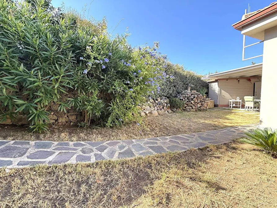 Immagine 10 di Villa in vendita  in Via mare sn a Badesi