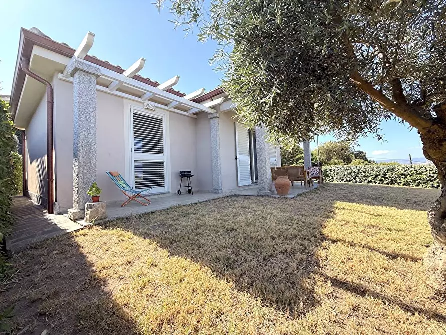 Immagine 18 di Villa in vendita  in Via mare sn a Badesi