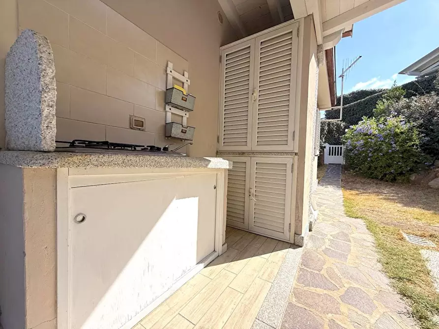 Immagine 29 di Villa in vendita  in Via mare sn a Badesi
