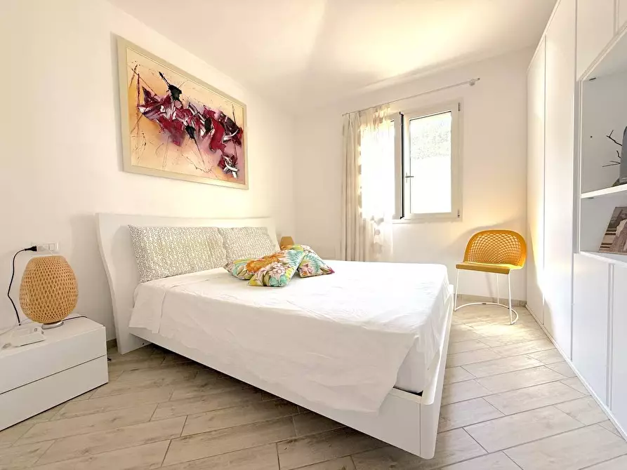 Immagine 38 di Villa in vendita  in Via mare sn a Badesi