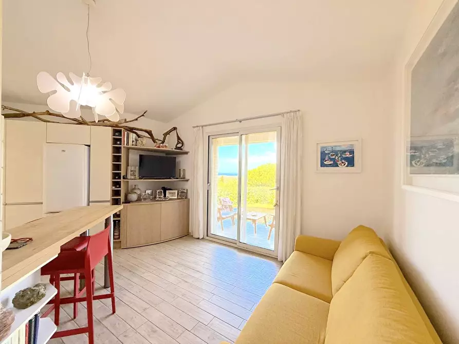 Immagine 48 di Villa in vendita  in Via mare sn a Badesi