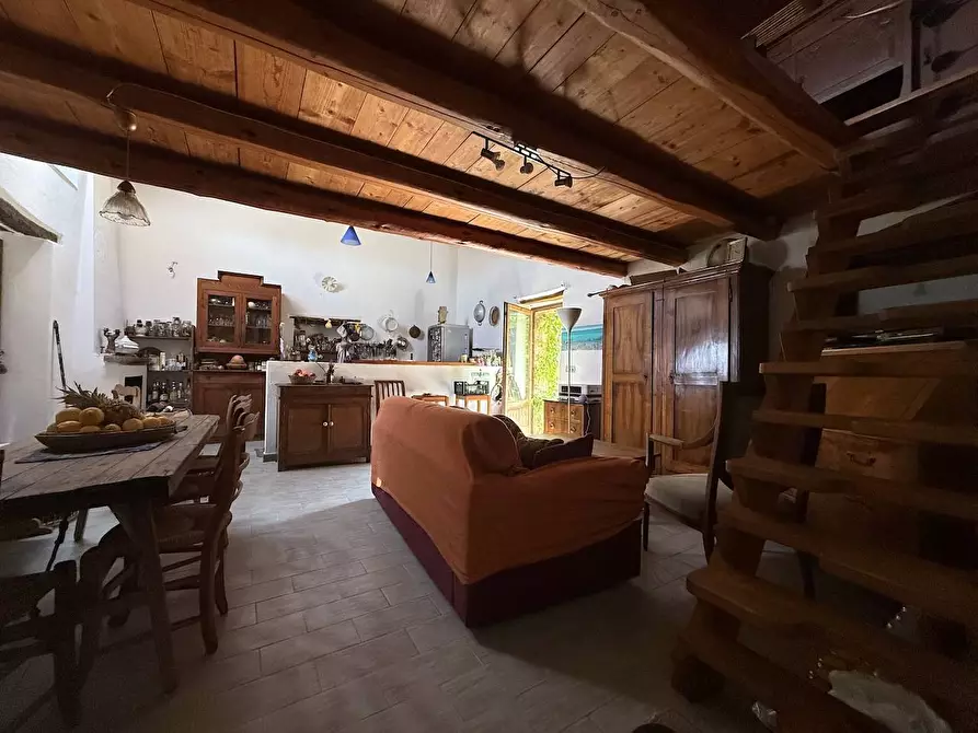Immagine 3 di Rustico / casale in vendita  in Stazzo La Casedda 92 a Aglientu