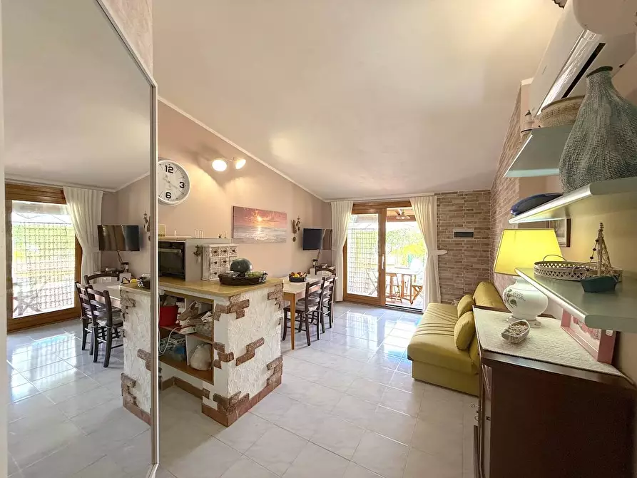 Immagine 23 di Villetta a schiera in vendita  a Trinità D'agultu E Vignola