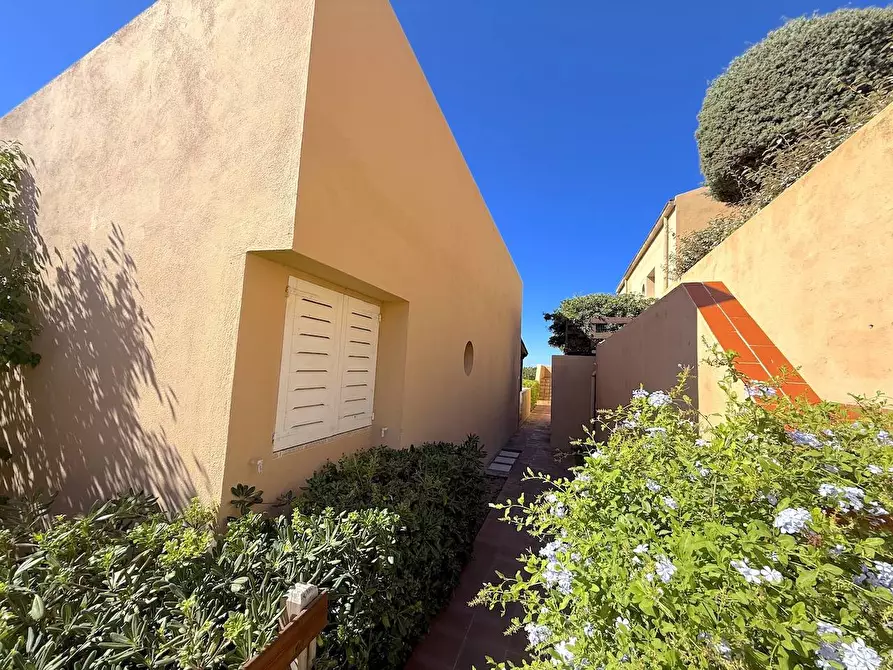 Immagine 16 di Appartamento in vendita  a Trinità D'agultu E Vignola