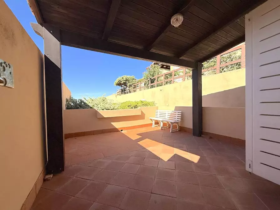 Immagine 2 di Appartamento in vendita  a Trinità D'agultu E Vignola