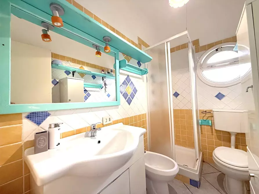 Immagine 11 di Appartamento in vendita  a Trinità D'agultu E Vignola