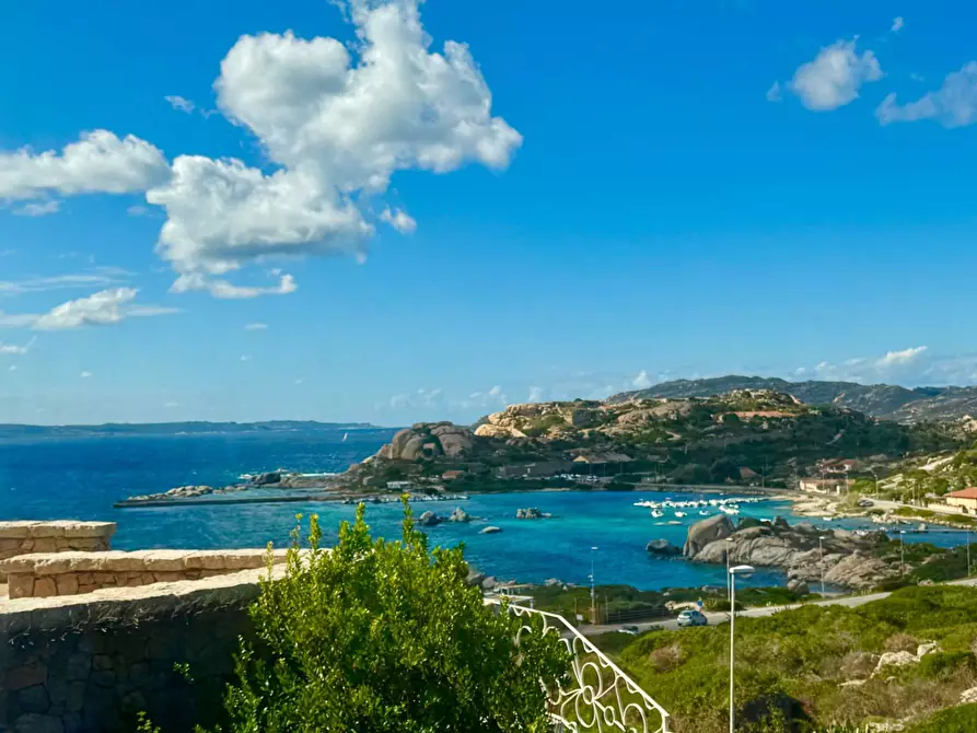 Immagine 1 di Appartamento in vendita  in Località Punta Tegge a La Maddalena