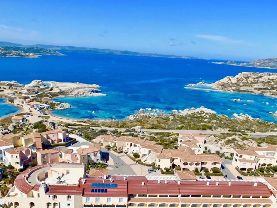 Immagine 16 di Appartamento in vendita  in Località Punta Tegge a La Maddalena