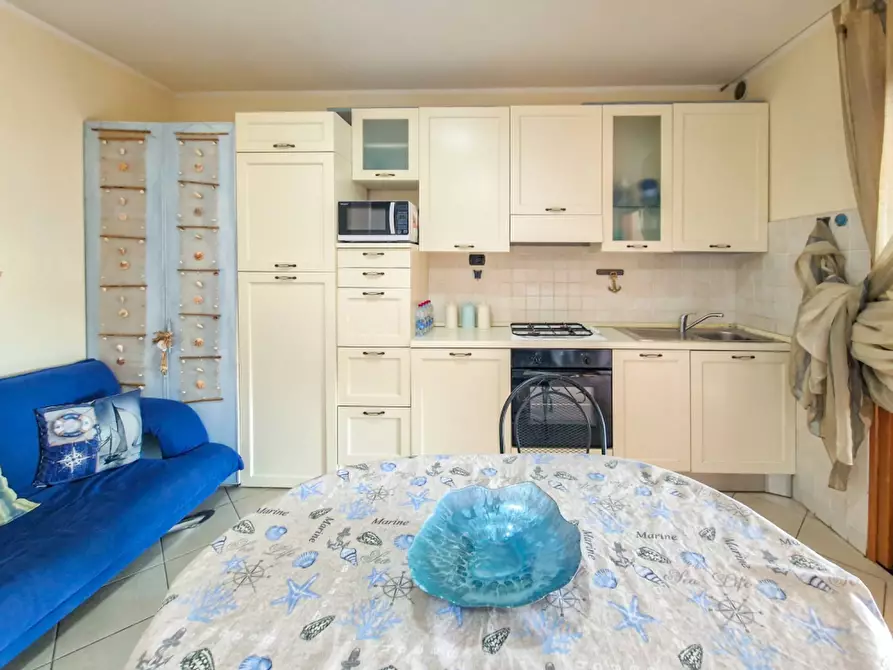 Immagine 10 di Appartamento in vendita  in Via Don Vico a La Maddalena