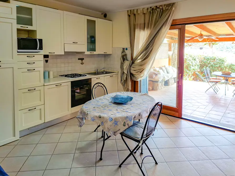 Immagine 13 di Appartamento in vendita  in Via Don Vico a La Maddalena