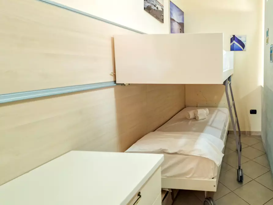 Immagine 17 di Appartamento in vendita  in Via Don Vico a La Maddalena