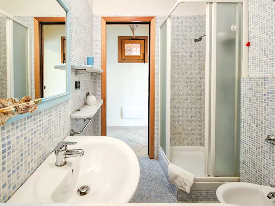 Immagine 20 di Appartamento in vendita  in Via Don Vico a La Maddalena