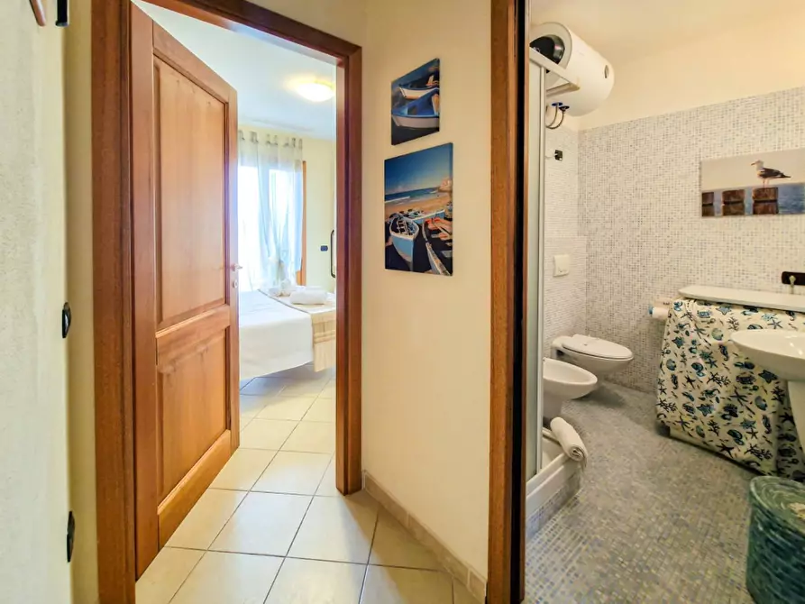 Immagine 21 di Appartamento in vendita  in Via Don Vico a La Maddalena