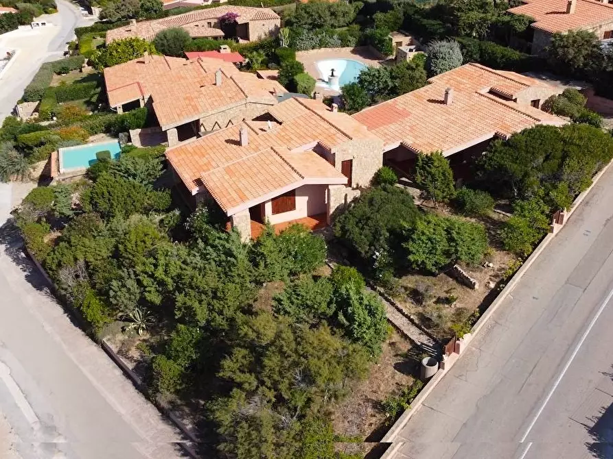 Immagine 2 di Casa semindipendente in vendita  in Via al mare a Trinità D'agultu E Vignola